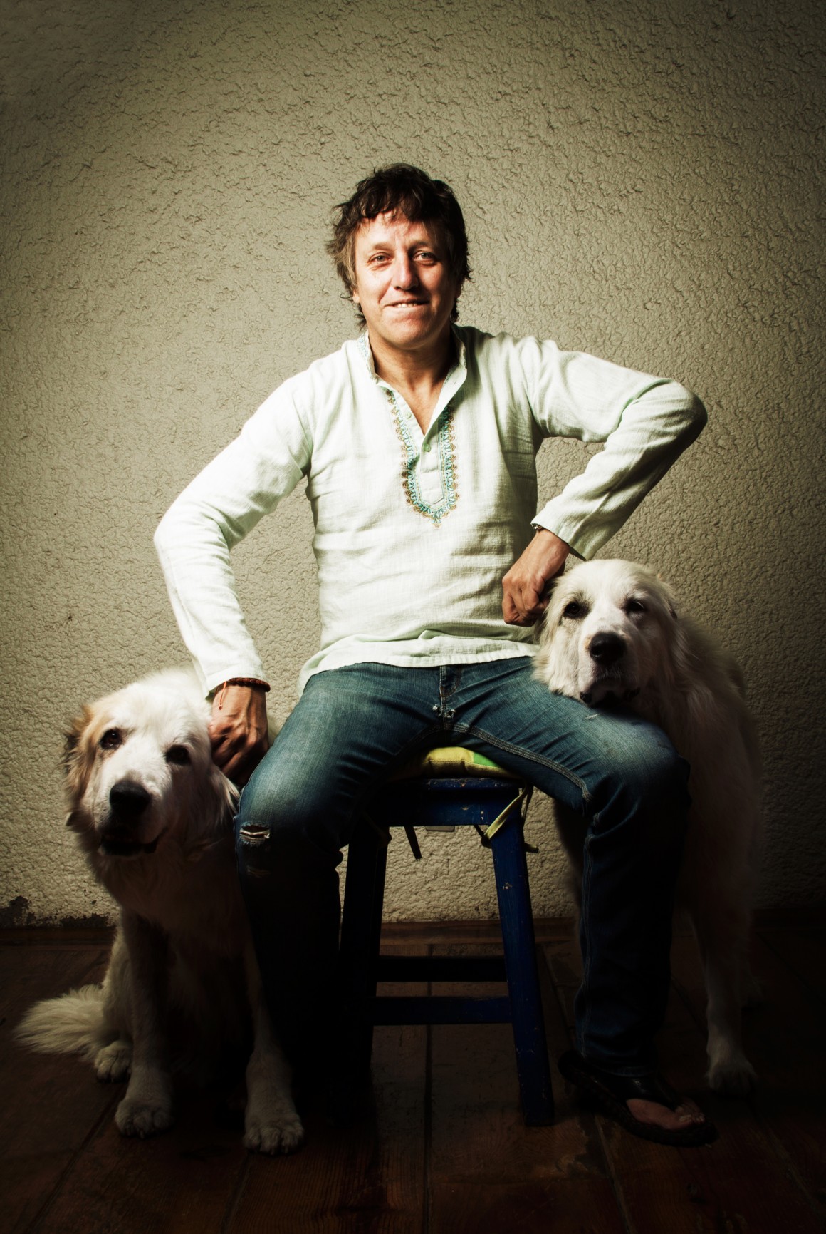 El escritor Xavier Velasco.