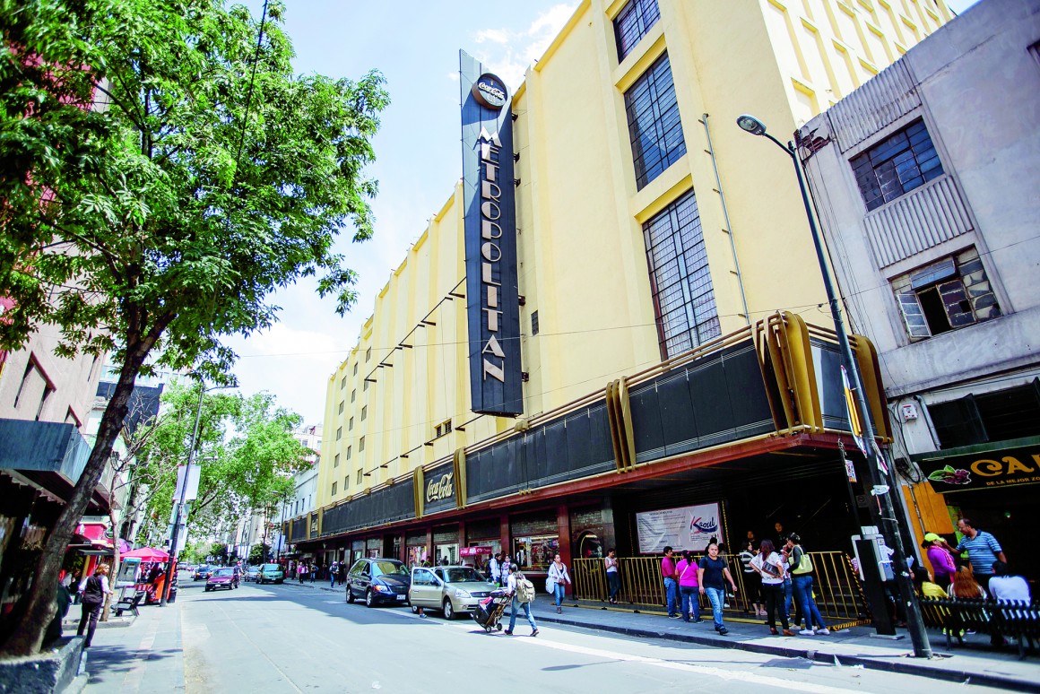 1 TEATRO METROPOLITAN