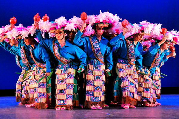 BALLET-FOLKLÓRICO-DE-AMALIA-HERNÁNDEZ-ok