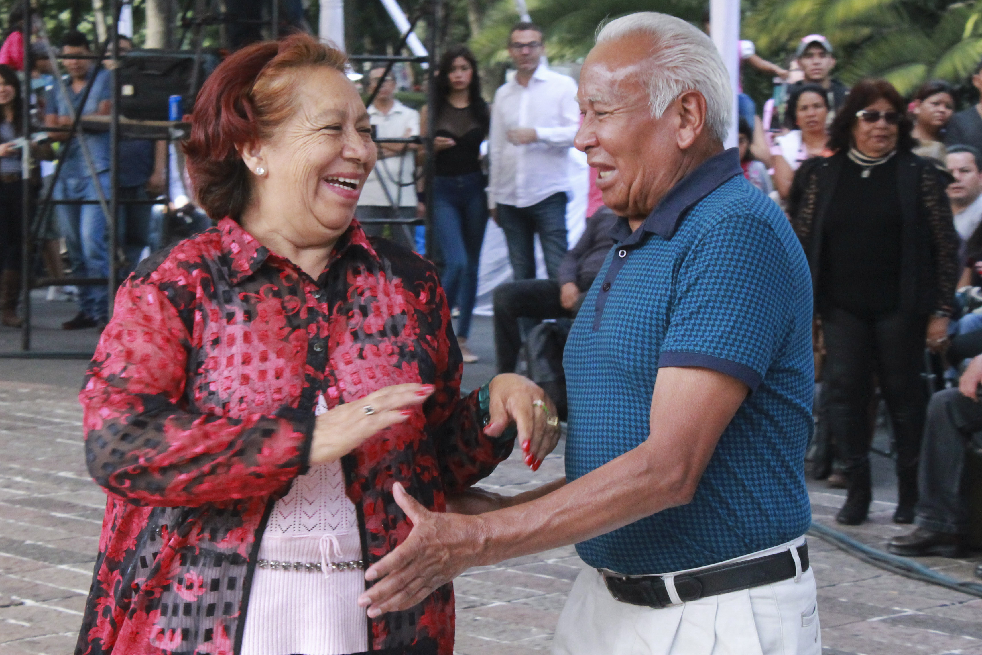 Baile_Di769a_de_los_Abuelos-1
