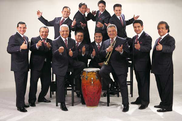 La-sonora-santanera-ok