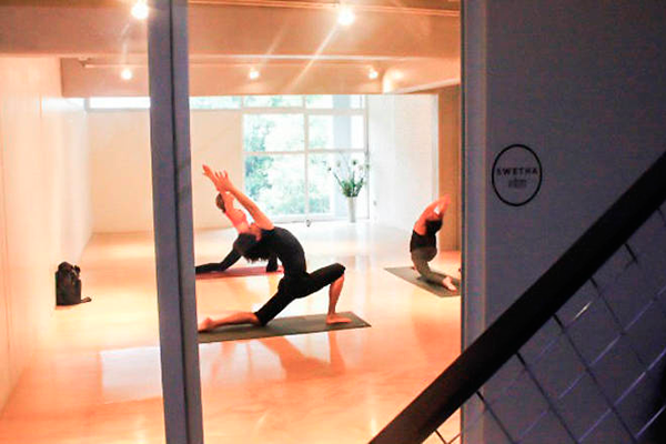 blanco-yoga-ok