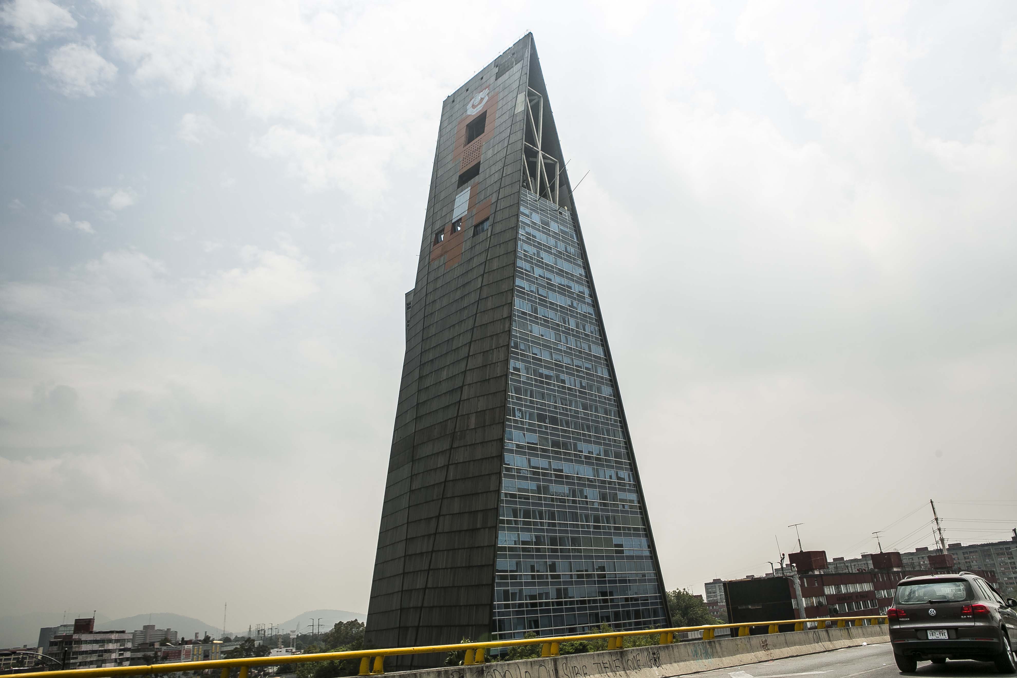 Resultado de imagen para torre insignia