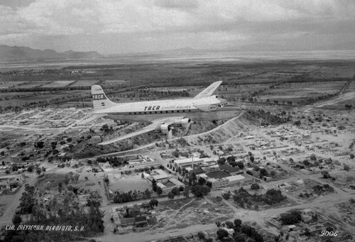 Avion-1952,-ICA-