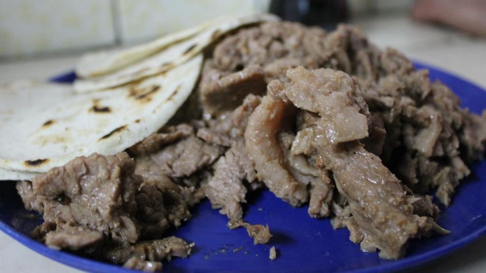 Come tacos como campeón en Los Parados de Don Pepe