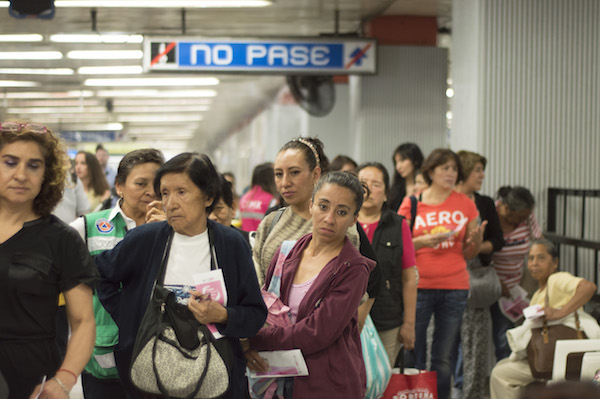 www.cuartoscuro.com Listas inútiles sobre los micromachismos que día a día reproducimos los chilangos